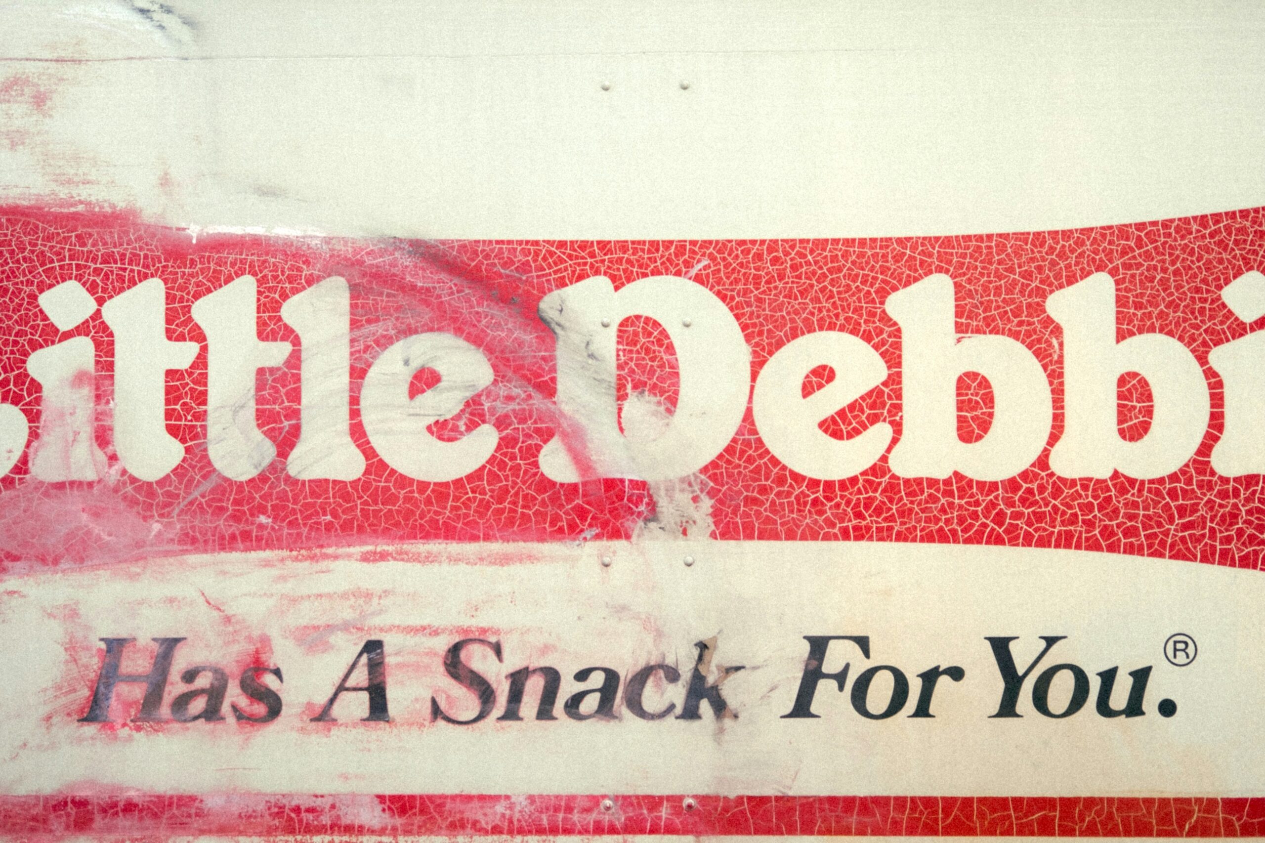 Bar graph showing average U.S. household credit card debt