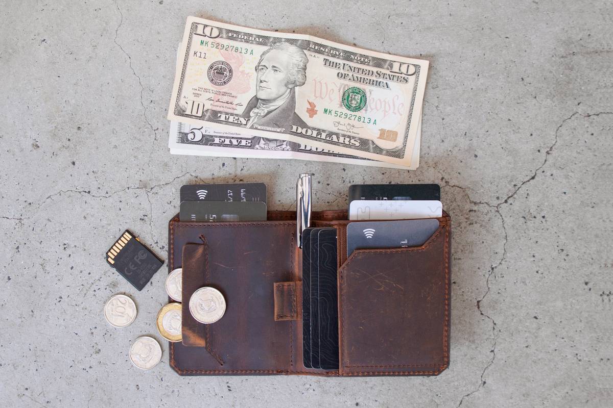Joint Credit Card Benefits for Partners: Unlock Financial Harmony (or Chaos)