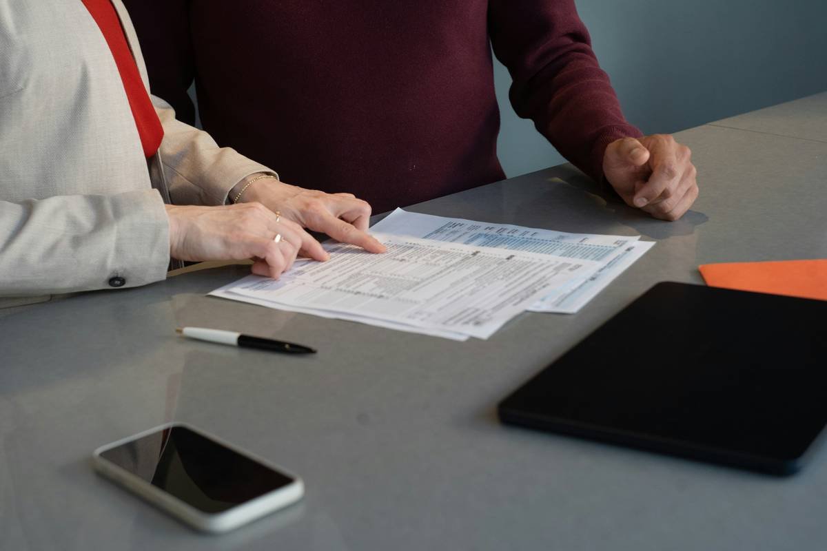 Maximizing Joint Credit Card Partner Perks: What Couples Should Know Before Signing Up
