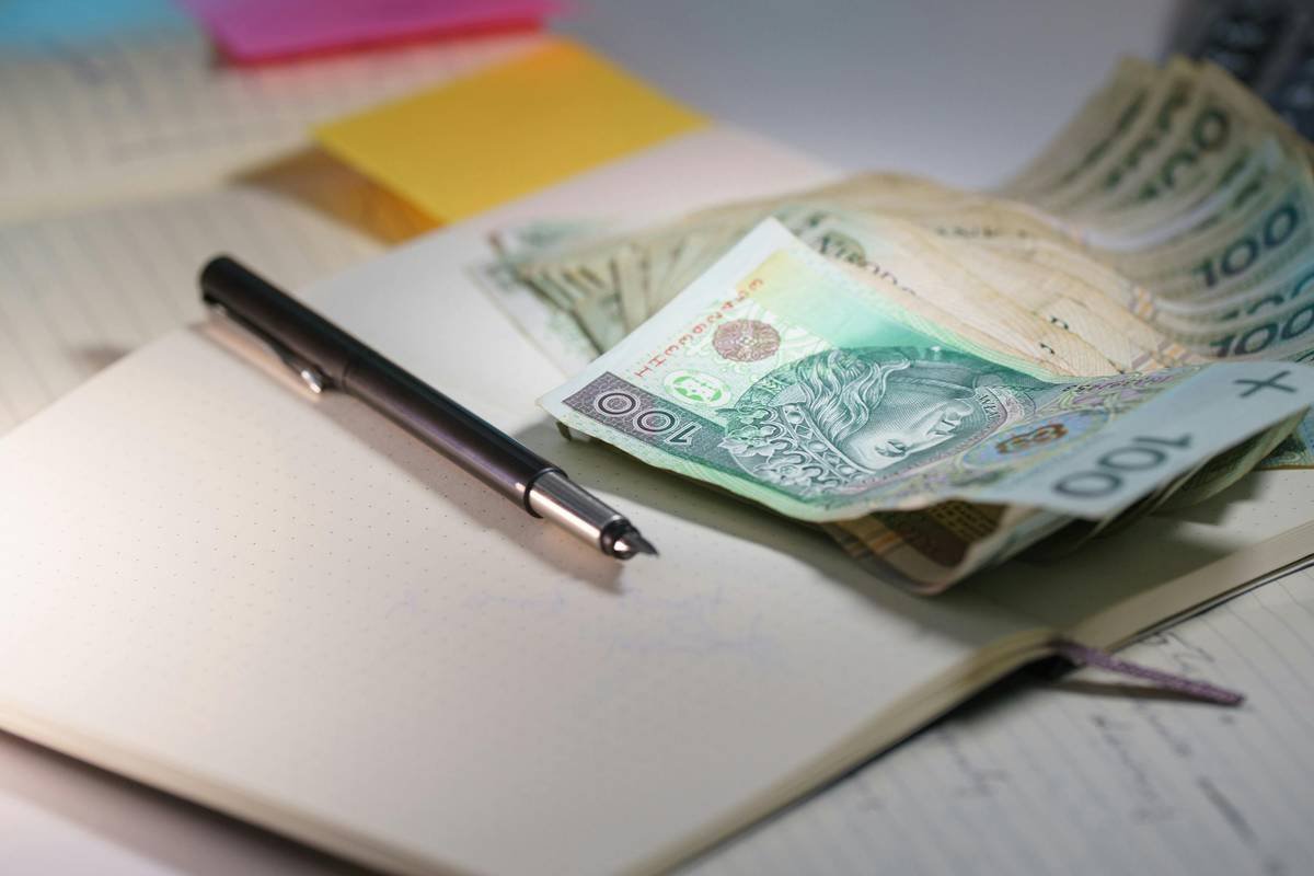 application kroger personal finance 1 2: What It Is, Why It’s Confusing, and How to Navigate Joint Credit Cards Right