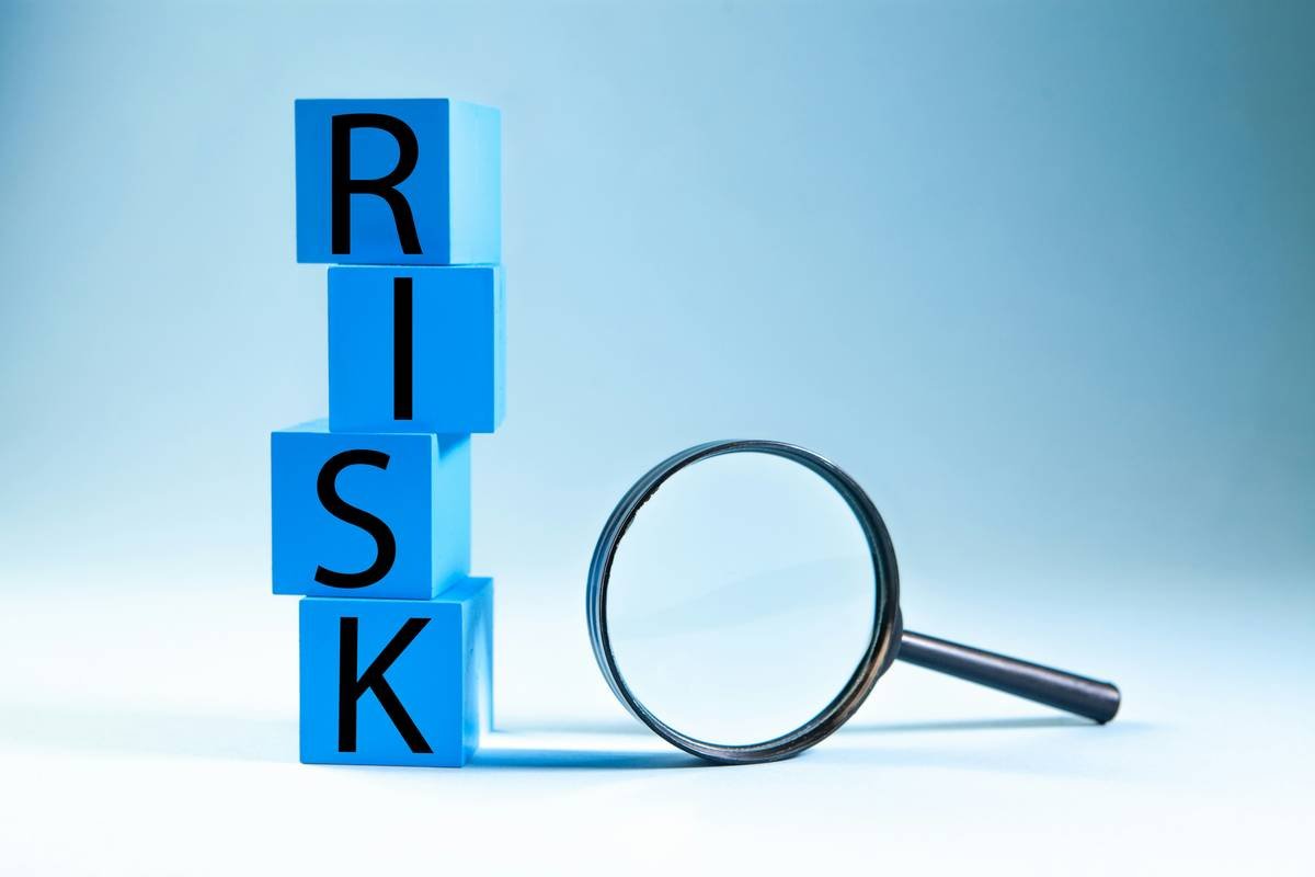 How to Manage Joint Credit Card Liability with Low Risk: A Real Talk Guide for Couples