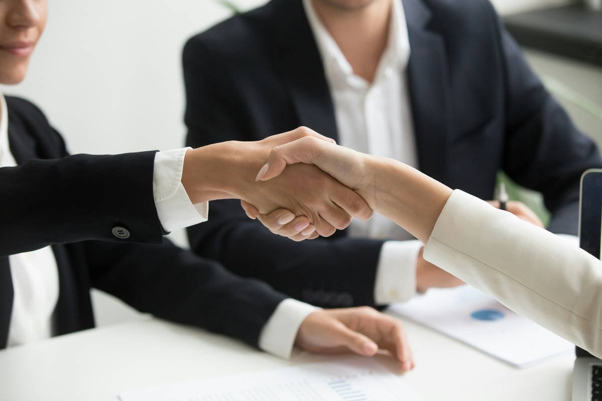 Joint Credit Card Application Low Fees: Smart Moves for Couples Who Share Finances