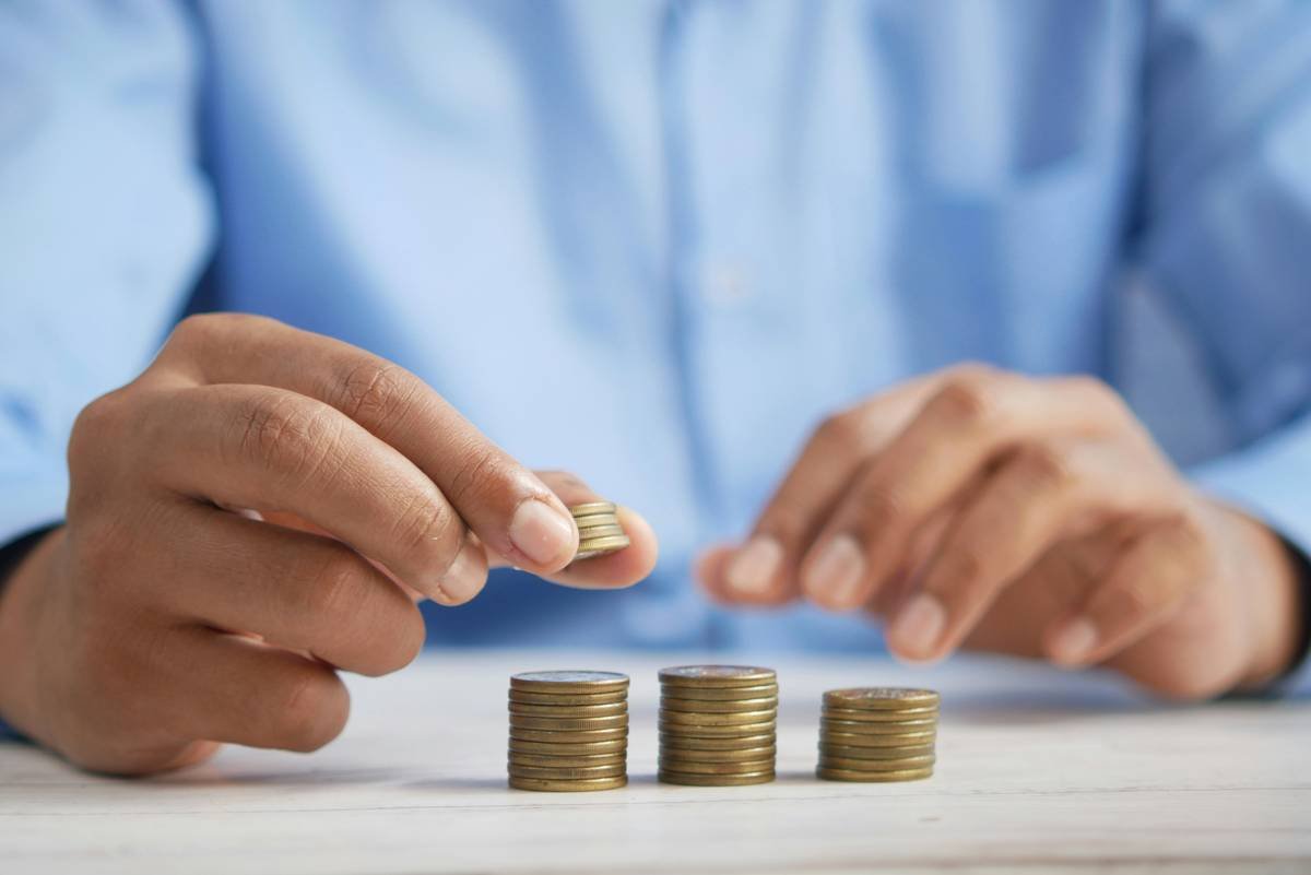 What Is the Liability Rule for Joint Credit Cards? (And Why Bankrate.com Breaks It Down Best)